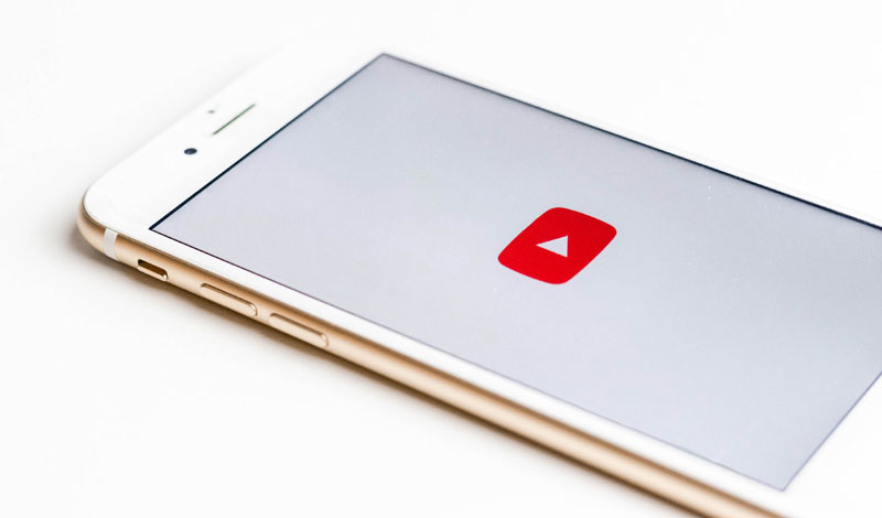آموزش پخش ویدیو یوتیوب در پس زمینه گوشی اندروید و آیفون (iOS)